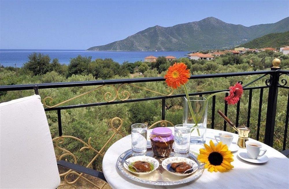 Byzantinon Hotel Leonídion 외부 사진