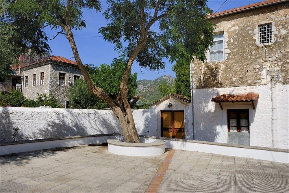 Byzantinon Hotel Leonídion 외부 사진