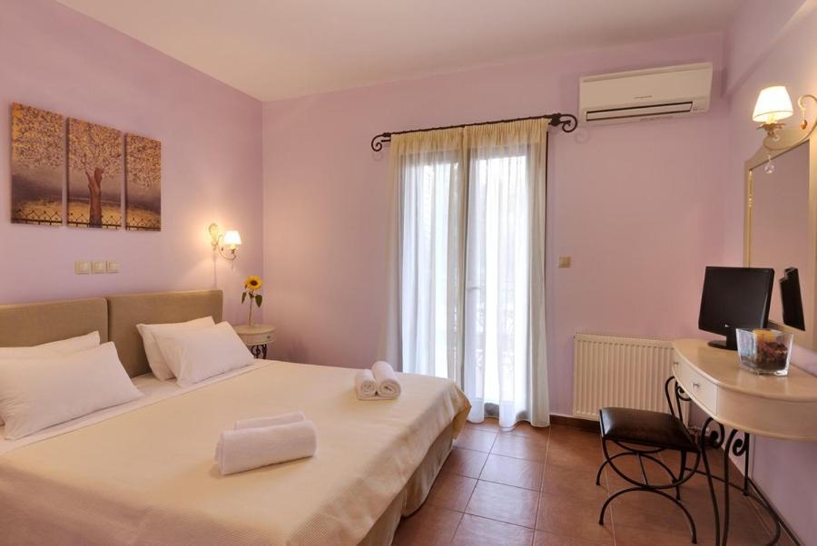 Byzantinon Hotel Leonídion 외부 사진