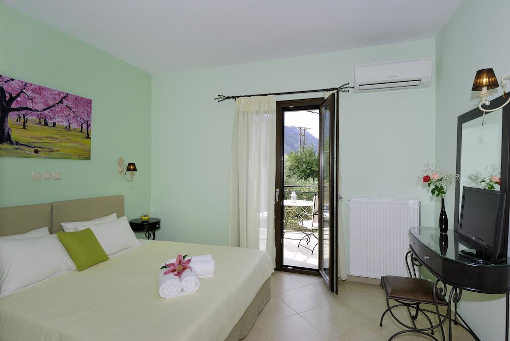 Byzantinon Hotel Leonídion 외부 사진